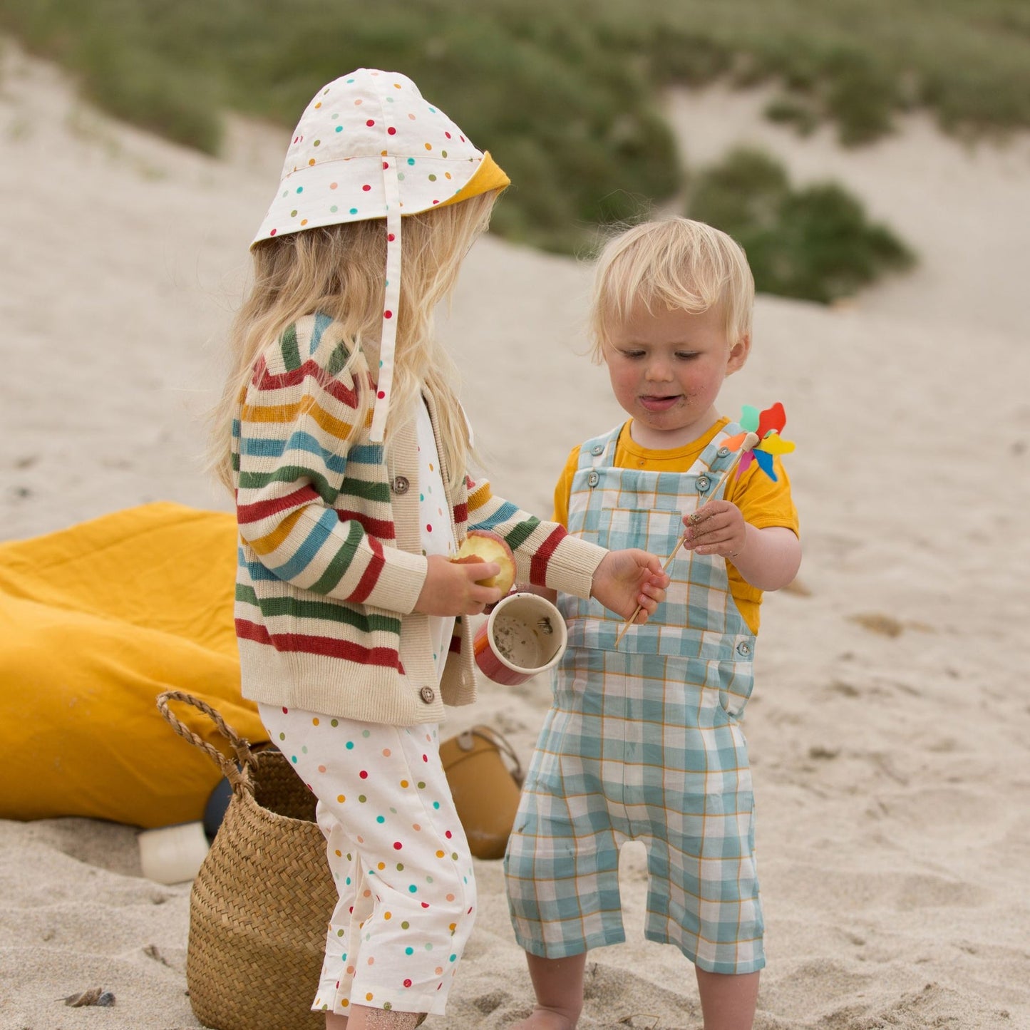 LGR Rainbow Spots Reversible Sunhat